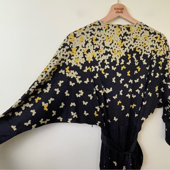 Issa London Black & Yellow Butterflies Cinch Waist Belted Dress SZ 4 - Picture 11 of 11